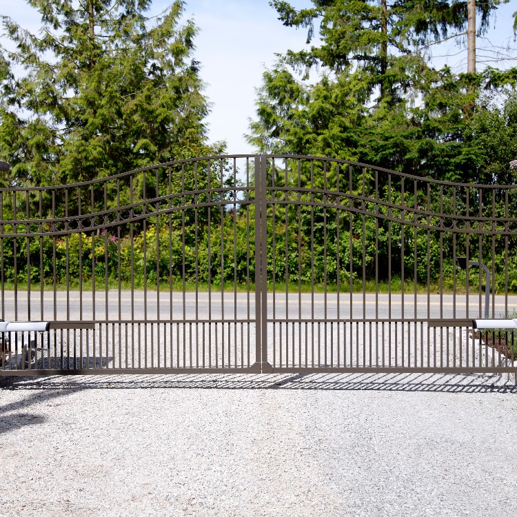 Fence Installation in Louisville, KY